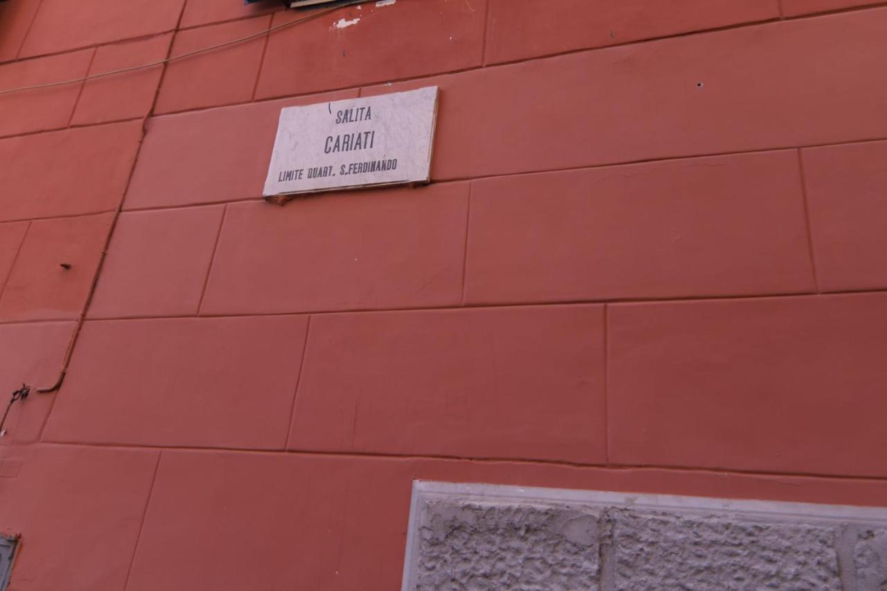 Ferienwohnung Casa In Piazza Neapel Exterior foto